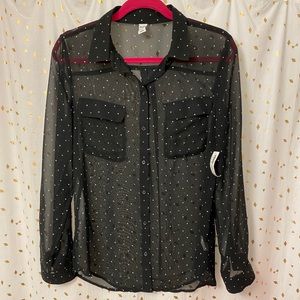 NEW WITH TAGS Old Navy Polka Dot Button Down Shirt